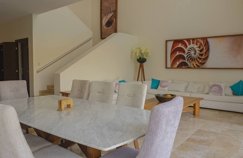 La Cruz de Huanacaxtle Hotel | B Nayar Family Luxury Suites & Villas Residences - Ocean View & All Inclusive Available