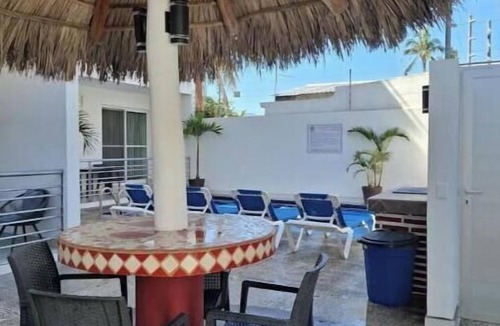 Rincon de Guayabitos Apartment | B3 Guayabitos Condo with Private Terrace and Jacuzzi
