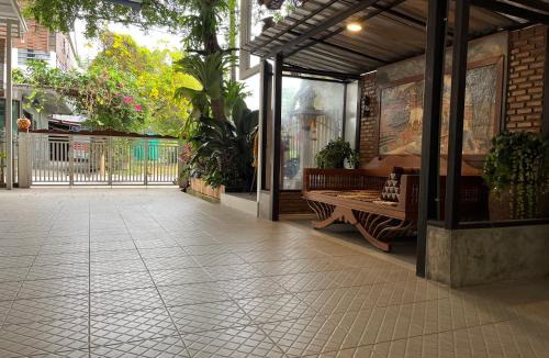 Wieng Bed & Breakfast | Baan Khunsri Guesthouse