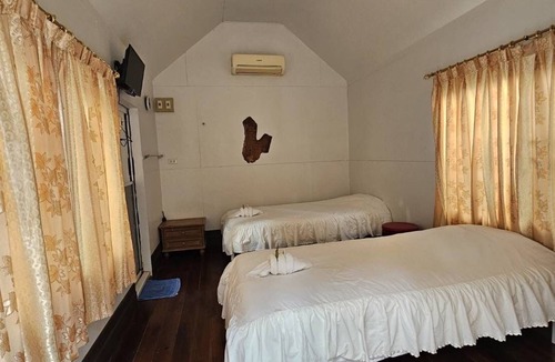 Nong Nam Daeng Hotel | Baan Rai Somkiat Homestay