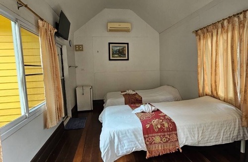 Nong Nam Daeng Hotel | Baan Rai Somkiat Homestay