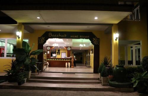 Pak Nam Pran Hotel | Bacchus Home Resort Pranburi