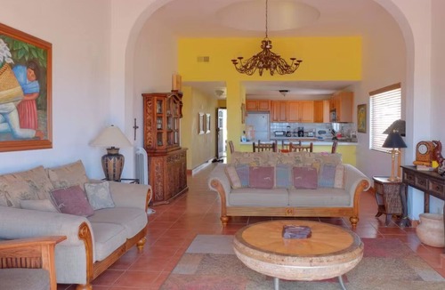 Salsipuedes House | Baja Mar Country Club Casa 3 Recamaras Frente a campo de Golf y lago