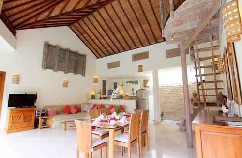 Berawa Villa | Bali Canggu 2BR Private Pool Villa