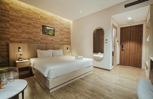 Chau Thanh Hotel | Bamboo Riverside Boutique Hotel