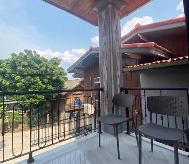 Luang Prabang Hostel | Ban Loom Guesthouse & Weaving Workshop