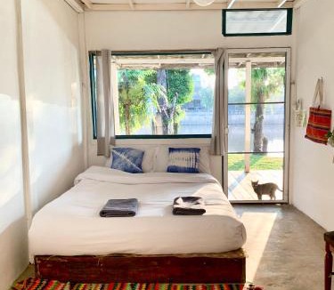 Chang Khlan Bed & Breakfast | Ban Narai River Guesthouse