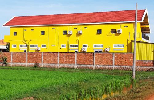 Siem Reap Apartment | Ban Sokluy AC apartment 5 1-2pax including kitchen
