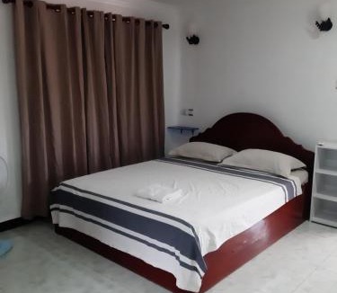 Siem Reap Apartment | Ban Sokluy AC apartment 5 1-2pax including kitchen