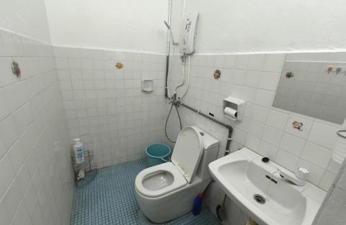Batu Pahat House | Banang Jaya Homestay with 3 bedroom 2 bathroom