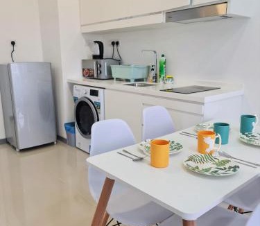 Kampung Kerinchi Apartment | Bangsar South Apartment by Sarah's Lodge @ SouthLink Lifestyle Apartment