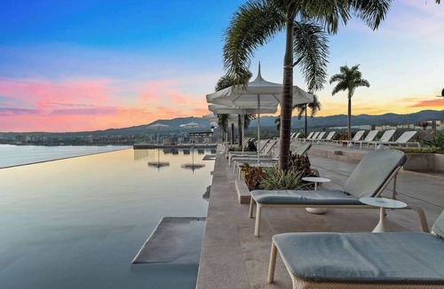 Bucerias Apartment | Bantay 1D | Beachfront 3BR Condo w/Ocean Views + Pool