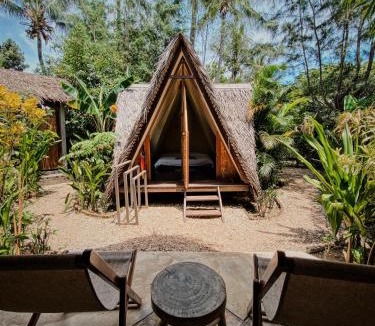 Karimunjava Cabin | Basa-basi Lodge