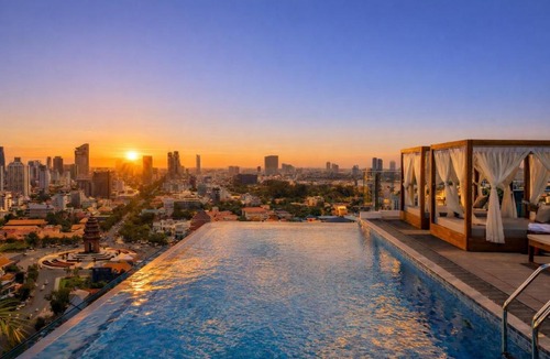 Chamkar Mon Hotel | Bassac Signature Experience Modern City Living with Infinity Pool and Rooftop Dinning