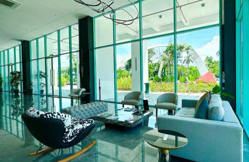 Likas House | Bay Suites l Seaview l 8 Pax l SICC l 沙巴全海景民宿