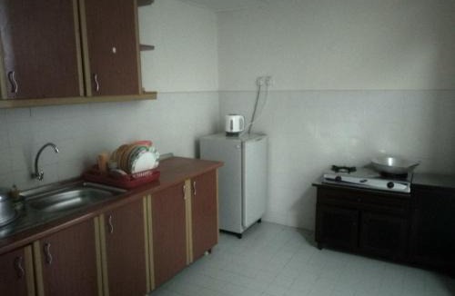 Baharu Apartment | Bay View Condominium