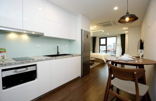 Quang An Apartment | Bayhomes D' Le Roi Soleil Apartment