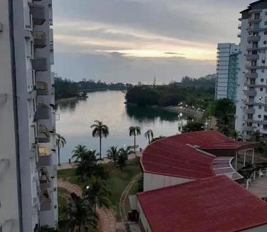 Baharu Apartment | BayView Villas A (8 pax, Swimming pool, Seaview, Bbq)