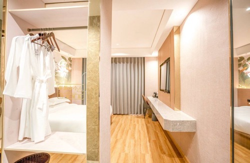 Ta Khmau Hotel | BCN Barna Hotel