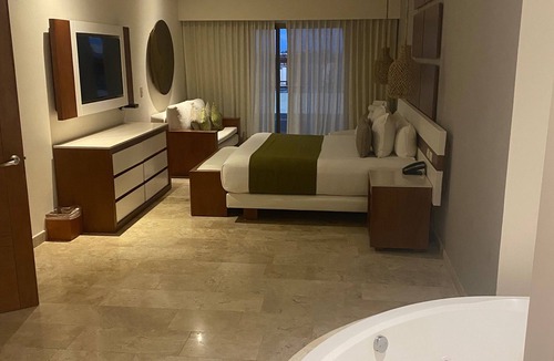 Tohoku Resort | Be A VIP at Adults only REEF 28, all the BEST of Playa del Carmen
