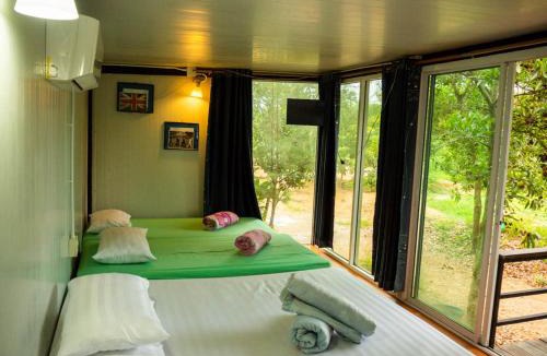 Rayong Resort | Beach Box Resort at Rimlay Rayong
