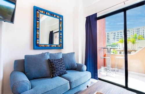 Marina Apartment | Beach Condo on the Marina, Fully Renovated