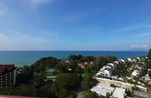Batu Ferringhi Apartment | Beach Resort @ Batu Ferringhi