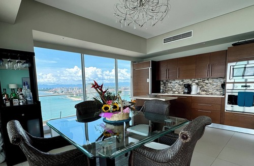 North Hotel Zone Condo | Beachfront Best Views! Now Booking Summer! Christmas is Available.