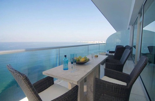 North Hotel Zone Condo | Beachfront condo in superb location amazing views