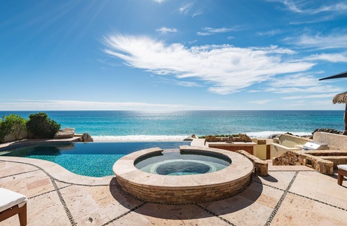 Buzzards Villa | Beachfront Villa, Private Pool & Access to Fitness Center & Private Beach Club