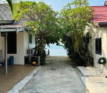 Bang Po Villa | Beachfront Villa with Sunset