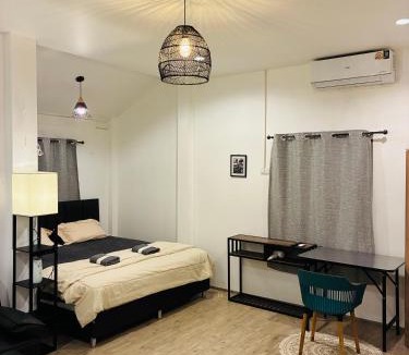 Bang Po Villa | Beachfront Villa with Sunset