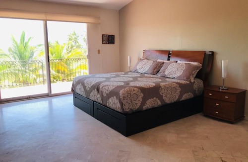 La Cruz de Huanacaxtle House | BEAUTIFUL HOUSE IN EXCLUSIVE CONDO W/BEACHFRONT