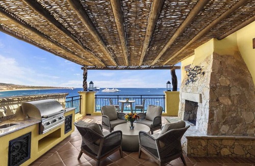 El Medano Ejidal Villa | Beautiful Penthouse Villa on Medano Beach at Hacienda Beach Club