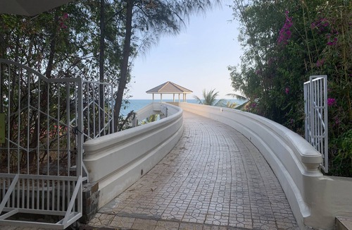 Phu Hai Beach Apartment | Beautiful sea view apartment