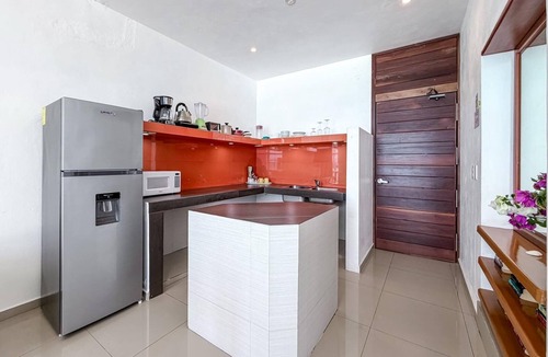 Centro - Supmza 001 Apartment | Beautiful suite w/ocean view balcony