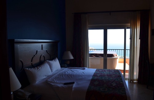 Paraiso Escondido Villa | Beautiful Villa Overlooking Pacific Ocean And Pedregal Luxury Neighborhood.