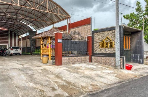 Blitar Bed & Breakfast | Bed and breakfast ∙ 4 guests