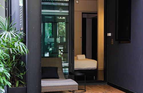 Old City Hotel | BED Phrasingh Hotel - Adults Only
