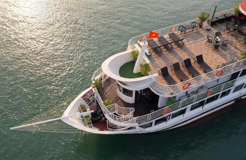 Cat Ba Hotel | Beka Travel Cruise