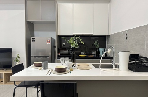 Kota Warisan Apartment | Bell Suites