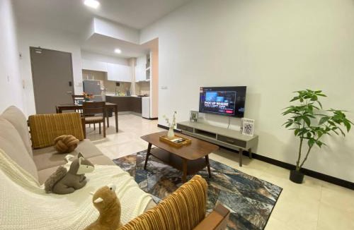 Malacca City Apartment | Bella Vista Silverscape Seaview Homestay by Jeffery Lam Home Management
