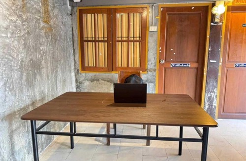 Old City Hotel | Belvilla Baan Elephant Home