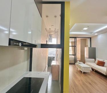 Bac Ninh Apartment | BIG DEAL 1 bed Green Pearl 5 minutes China Town