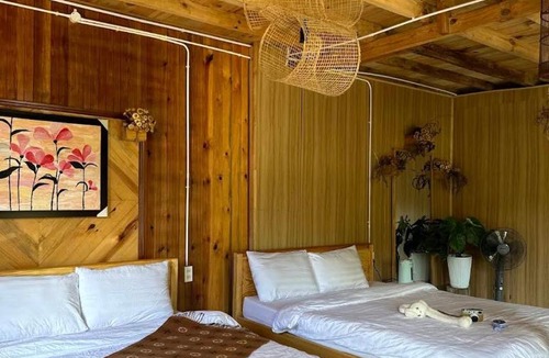 Phuong 10 House | BIKA Farmstay and Camping