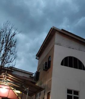 Kota Bharu House | BILIK ATAS Kopi Dalam Hutan