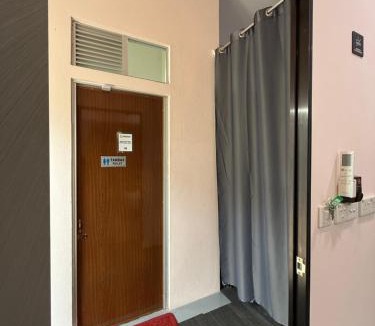 Rambai Hotel | Bilik Inap Sofya