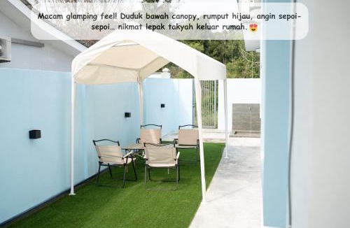 Si Rusa House | Biru Home PD Famili Selesa Suppa Pool & Aircond