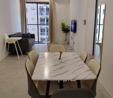 Central Seberang Perai Apartment | BM Aston Acacia Platinum Homestay
