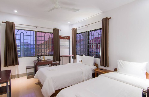 Taphul Village Area Hostel | Bokre Angkor Hostel